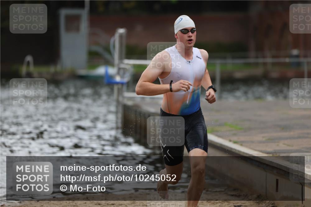 13.09.2026 - Stadtparktriathlon Mo-Foto http://msf.ph/oto/10245052 13.09.2026 12:29:06 Schwimmen 1277 meine-sportfotos.de