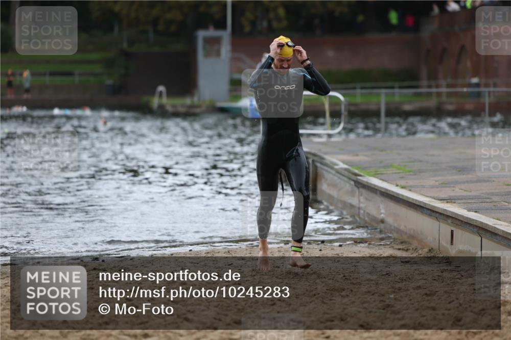 13.09.2026 - Stadtparktriathlon Mo-Foto http://msf.ph/oto/10245283 13.09.2026 12:29:48 Schwimmen 1224 meine-sportfotos.de
