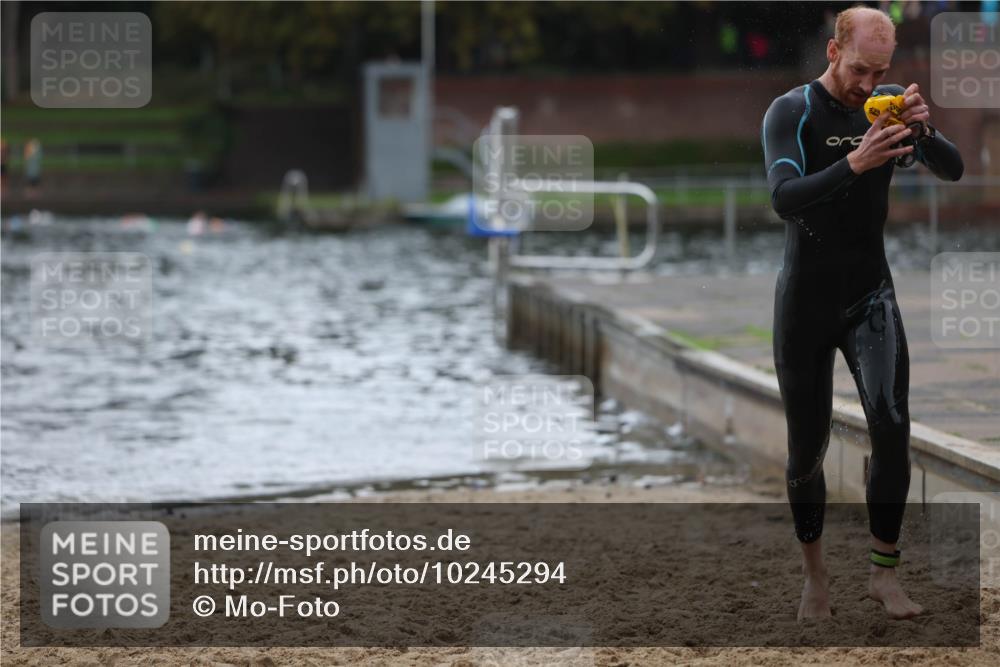 13.09.2026 - Stadtparktriathlon Mo-Foto http://msf.ph/oto/10245294 13.09.2026 12:29:49 Schwimmen 1224 meine-sportfotos.de