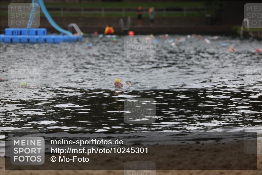 13.09.2026 - Stadtparktriathlon Mo-Foto http://msf.ph/oto/10245301 13.09.2026 12:30:28 Schwimmen  meine-sportfotos.de