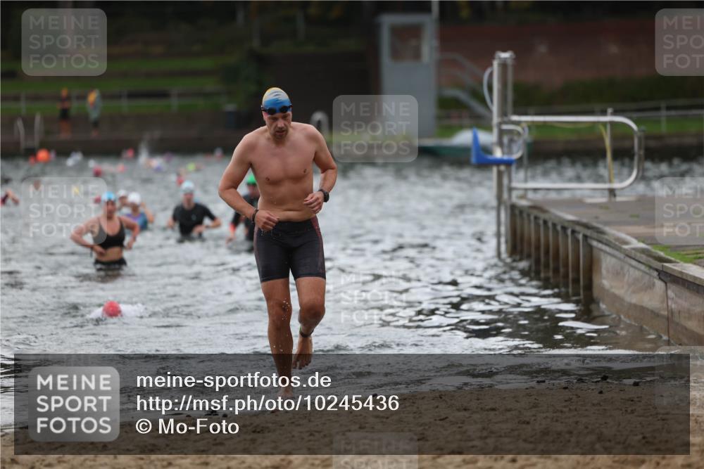 13.09.2026 - Stadtparktriathlon Mo-Foto http://msf.ph/oto/10245436 13.09.2026 12:31:09 Schwimmen 1203, 1301 meine-sportfotos.de
