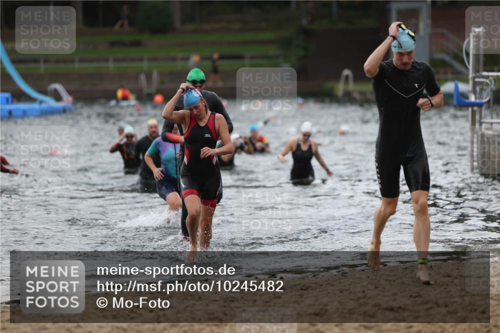 13.09.2026 - Stadtparktriathlon Mo-Foto http://msf.ph/oto/10245482 13.09.2026 12:31:28 Schwimmen 1233, 1252, 1255, 1278, 1280, 1302 meine-sportfotos.de