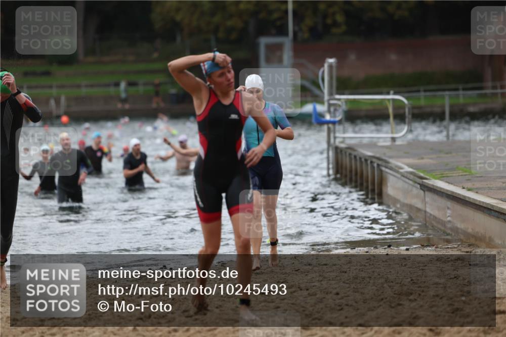 13.09.2026 - Stadtparktriathlon Mo-Foto http://msf.ph/oto/10245493 13.09.2026 12:31:31 Schwimmen 1193, 1233, 1252, 1254, 1255, 1256, 1270, 1278, 1280, 1302 meine-sportfotos.de