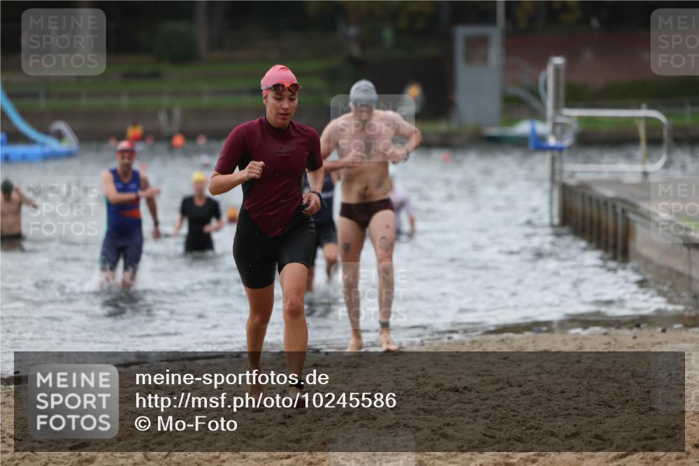 13.09.2026 - Stadtparktriathlon Mo-Foto http://msf.ph/oto/10245586 13.09.2026 12:31:55 Schwimmen 1194, 1202, 1232, 1250, 1265, 1272 meine-sportfotos.de