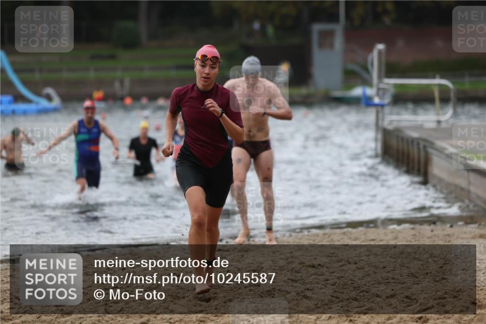 13.09.2026 - Stadtparktriathlon Mo-Foto http://msf.ph/oto/10245587 13.09.2026 12:31:55 Schwimmen 1194, 1202, 1232, 1250, 1265, 1272 meine-sportfotos.de