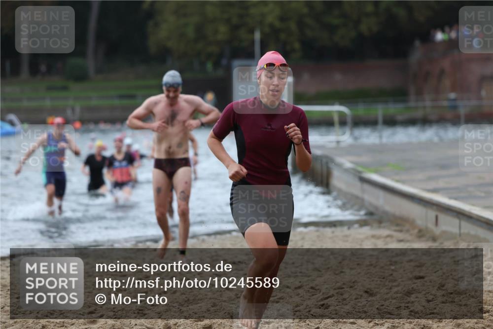 13.09.2026 - Stadtparktriathlon Mo-Foto http://msf.ph/oto/10245589 13.09.2026 12:31:56 Schwimmen 1194, 1202, 1232, 1250, 1265, 1272 meine-sportfotos.de