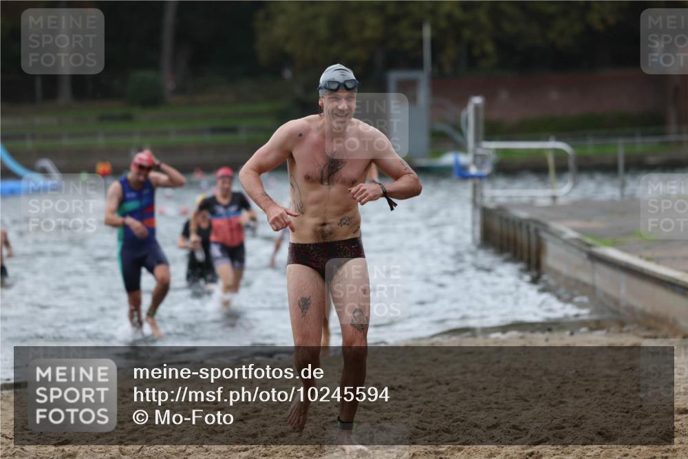 13.09.2026 - Stadtparktriathlon Mo-Foto http://msf.ph/oto/10245594 13.09.2026 12:31:58 Schwimmen 1194, 1202, 1208, 1232, 1250, 1265, 1272, 1299 meine-sportfotos.de