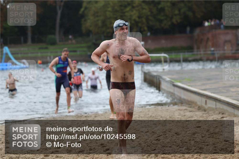 13.09.2026 - Stadtparktriathlon Mo-Foto http://msf.ph/oto/10245598 13.09.2026 12:31:59 Schwimmen 1194, 1202, 1208, 1232, 1250, 1265, 1272, 1299 meine-sportfotos.de