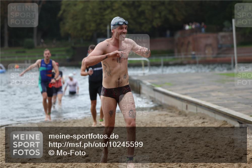 13.09.2026 - Stadtparktriathlon Mo-Foto http://msf.ph/oto/10245599 13.09.2026 12:31:59 Schwimmen 1194, 1202, 1208, 1232, 1250, 1265, 1272, 1299 meine-sportfotos.de