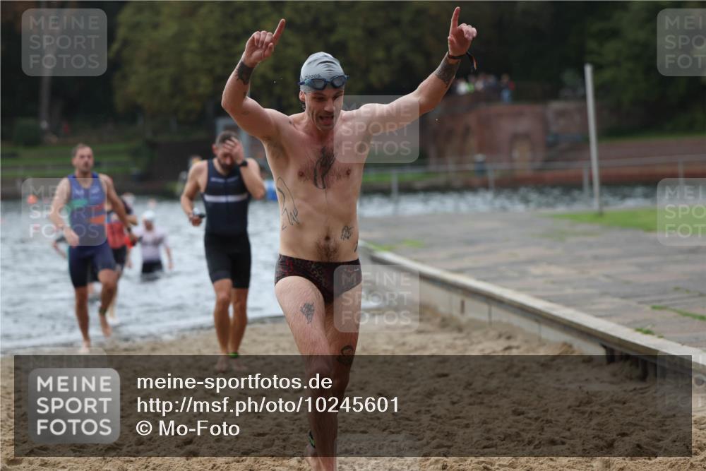13.09.2026 - Stadtparktriathlon Mo-Foto http://msf.ph/oto/10245601 13.09.2026 12:31:59 Schwimmen 1194, 1202, 1208, 1232, 1250, 1265, 1272, 1299 meine-sportfotos.de