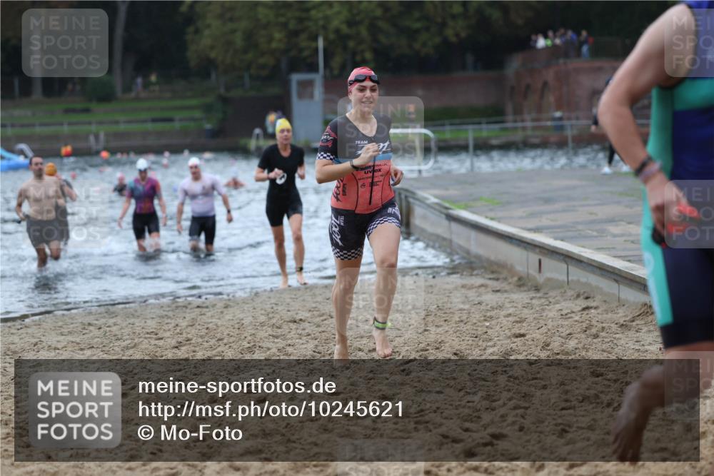 13.09.2026 - Stadtparktriathlon Mo-Foto http://msf.ph/oto/10245621 13.09.2026 12:32:04 Schwimmen 1189, 1194, 1202, 1208, 1232, 1250, 1251, 1299 meine-sportfotos.de