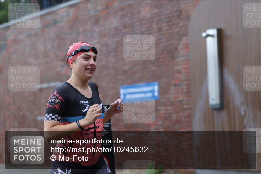 13.09.2026 - Stadtparktriathlon Mo-Foto http://msf.ph/oto/10245632 13.09.2026 12:32:06 Schwimmen 1189, 1194, 1202, 1208, 1232, 1251, 1294, 1299 meine-sportfotos.de