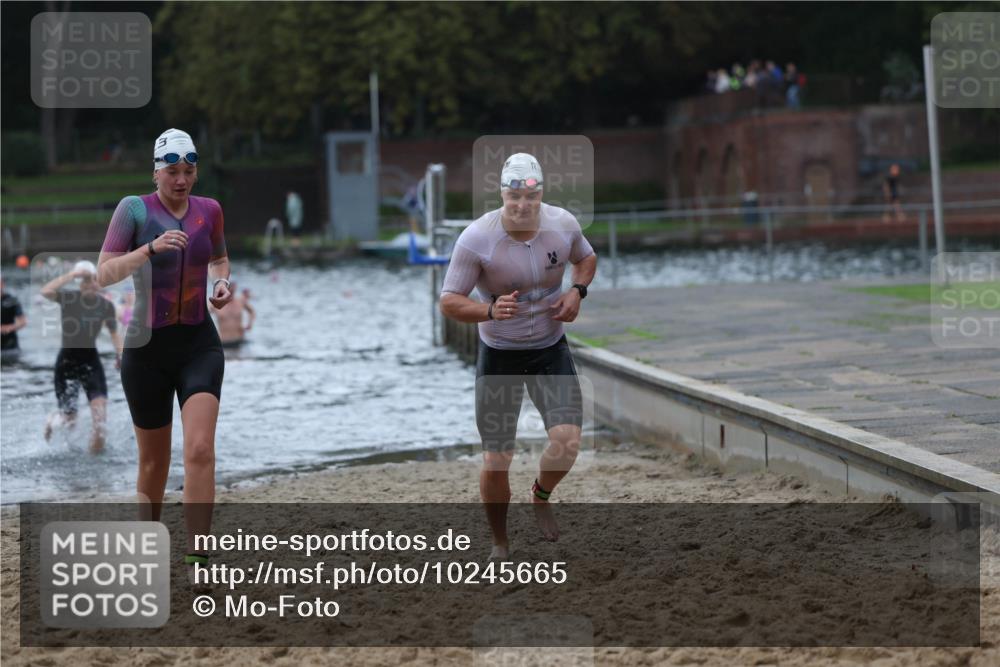 13.09.2026 - Stadtparktriathlon Mo-Foto http://msf.ph/oto/10245665 13.09.2026 12:32:14 Schwimmen 1189, 1208, 1251, 1294, 1299 meine-sportfotos.de