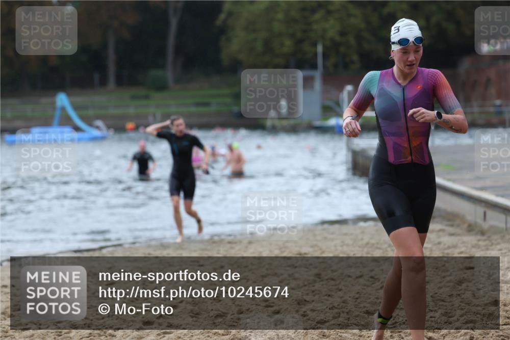 13.09.2026 - Stadtparktriathlon Mo-Foto http://msf.ph/oto/10245674 13.09.2026 12:32:16 Schwimmen 1189, 1251, 1273, 1294 meine-sportfotos.de