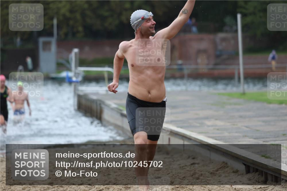 13.09.2026 - Stadtparktriathlon Mo-Foto http://msf.ph/oto/10245702 13.09.2026 12:32:29 Schwimmen 1205, 1216, 1241, 1263, 1273, 1298 meine-sportfotos.de