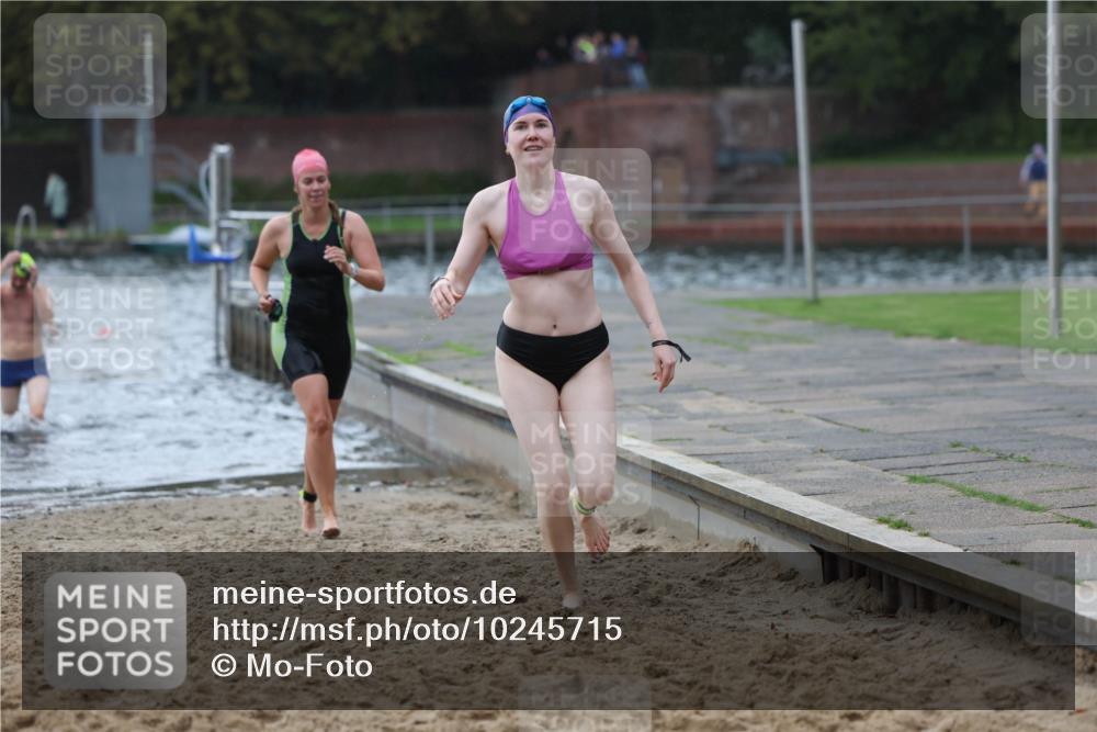 13.09.2026 - Stadtparktriathlon Mo-Foto http://msf.ph/oto/10245715 13.09.2026 12:32:33 Schwimmen 1198, 1205, 1216, 1241, 1263, 1273, 1298 meine-sportfotos.de