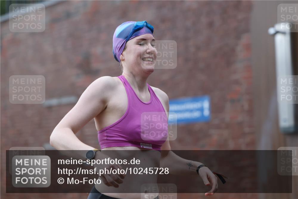 13.09.2026 - Stadtparktriathlon Mo-Foto http://msf.ph/oto/10245728 13.09.2026 12:32:35 Schwimmen 1198, 1205, 1216, 1241, 1263, 1298 meine-sportfotos.de