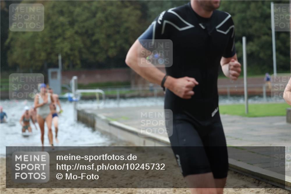 13.09.2026 - Stadtparktriathlon Mo-Foto http://msf.ph/oto/10245732 13.09.2026 12:32:37 Schwimmen 1198, 1205, 1214, 1216, 1241, 1263, 1282, 1298 meine-sportfotos.de
