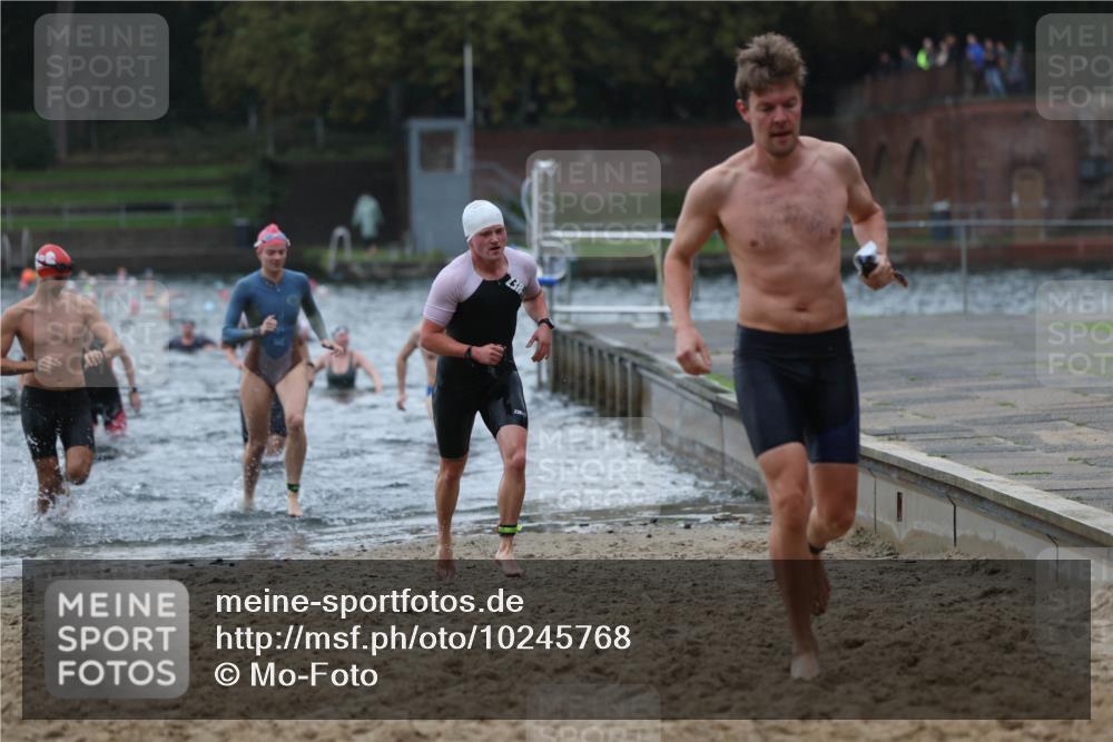 13.09.2026 - Stadtparktriathlon Mo-Foto http://msf.ph/oto/10245768 13.09.2026 12:32:49 Schwimmen 1192, 1198, 1200, 1214, 1228, 1231, 1282, 1306 meine-sportfotos.de