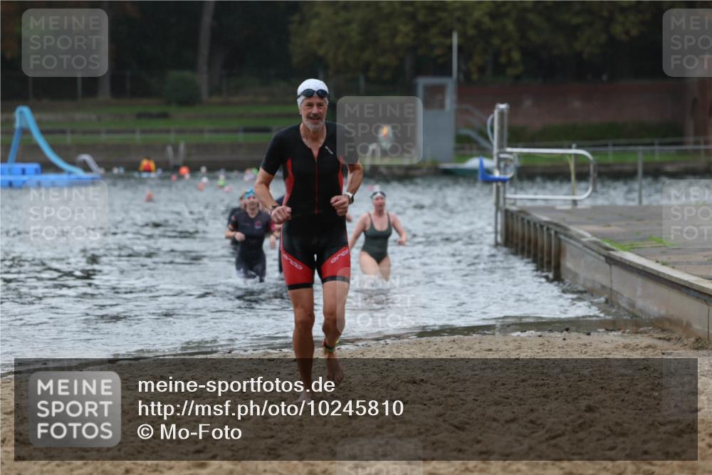 13.09.2026 - Stadtparktriathlon Mo-Foto http://msf.ph/oto/10245810 13.09.2026 12:32:59 Schwimmen 1200, 1228, 1260, 1268, 1286, 1306 meine-sportfotos.de