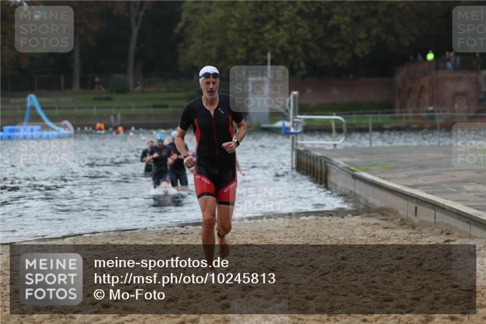 13.09.2026 - Stadtparktriathlon Mo-Foto http://msf.ph/oto/10245813 13.09.2026 12:33:00 Schwimmen 1200, 1228, 1260, 1268, 1286, 1306 meine-sportfotos.de