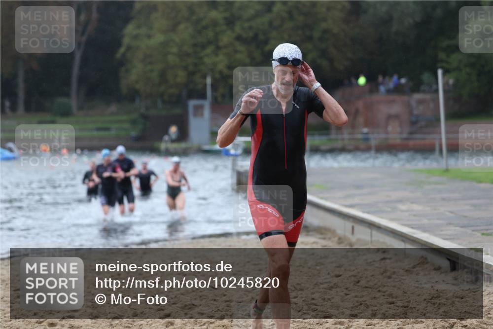 13.09.2026 - Stadtparktriathlon Mo-Foto http://msf.ph/oto/10245820 13.09.2026 12:33:01 Schwimmen 1200, 1228, 1260, 1268, 1286, 1306 meine-sportfotos.de