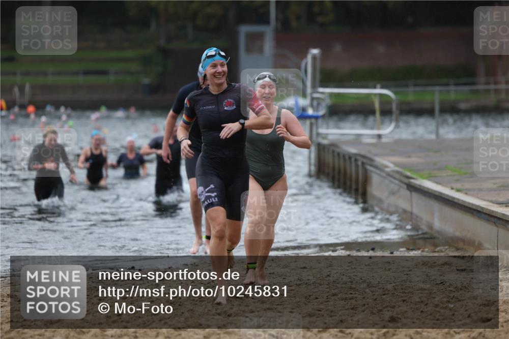13.09.2026 - Stadtparktriathlon Mo-Foto http://msf.ph/oto/10245831 13.09.2026 12:33:05 Schwimmen 1228, 1260, 1268, 1286, 1291, 1297 meine-sportfotos.de
