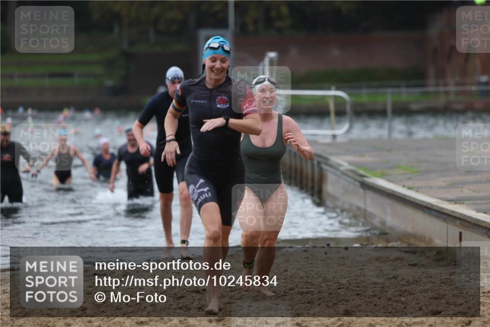 13.09.2026 - Stadtparktriathlon Mo-Foto http://msf.ph/oto/10245834 13.09.2026 12:33:06 Schwimmen 1260, 1268, 1286, 1291, 1297 meine-sportfotos.de