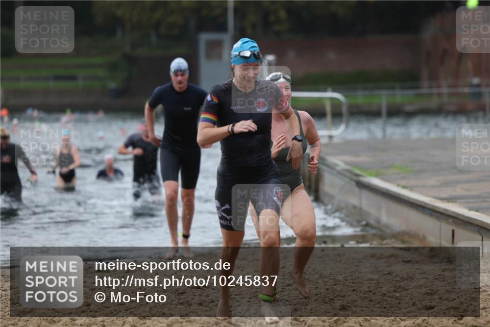 13.09.2026 - Stadtparktriathlon Mo-Foto http://msf.ph/oto/10245837 13.09.2026 12:33:06 Schwimmen 1260, 1268, 1286, 1291, 1297 meine-sportfotos.de