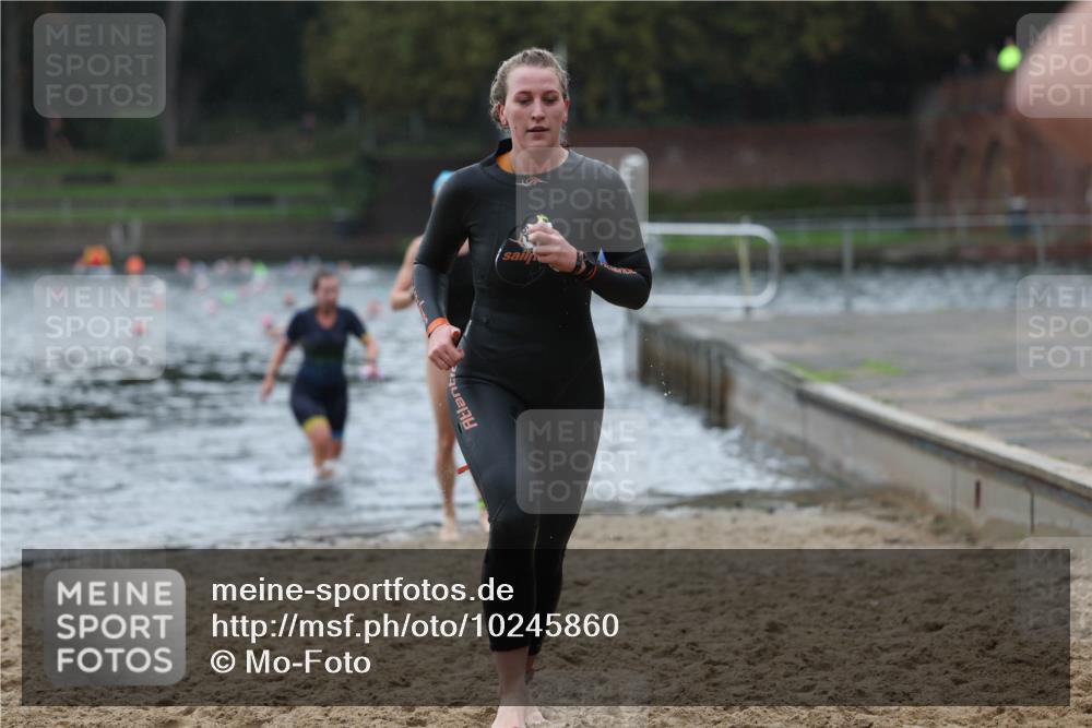 13.09.2026 - Stadtparktriathlon Mo-Foto http://msf.ph/oto/10245860 13.09.2026 12:33:17 Schwimmen 1225, 1262, 1291, 1297 meine-sportfotos.de