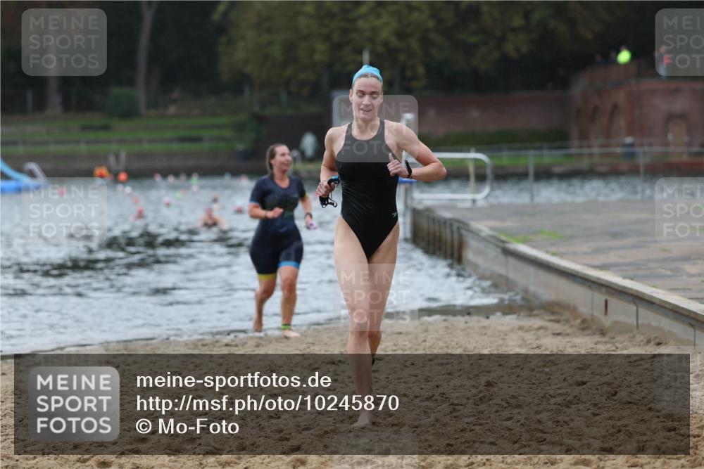 13.09.2026 - Stadtparktriathlon Mo-Foto http://msf.ph/oto/10245870 13.09.2026 12:33:20 Schwimmen 1225, 1262, 1291, 1297 meine-sportfotos.de