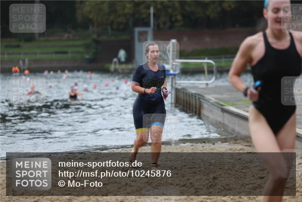 13.09.2026 - Stadtparktriathlon Mo-Foto http://msf.ph/oto/10245876 13.09.2026 12:33:21 Schwimmen 1225, 1262, 1291 meine-sportfotos.de