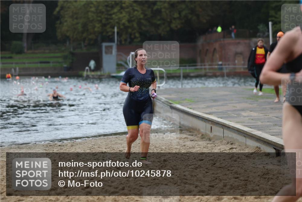 13.09.2026 - Stadtparktriathlon Mo-Foto http://msf.ph/oto/10245878 13.09.2026 12:33:22 Schwimmen 1225, 1262, 1291 meine-sportfotos.de