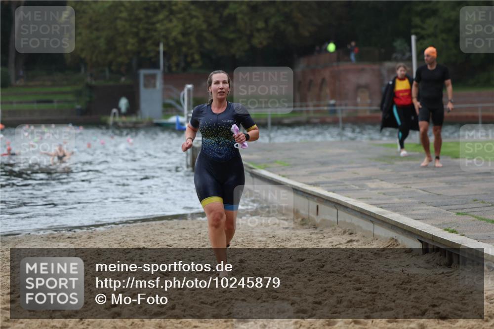 13.09.2026 - Stadtparktriathlon Mo-Foto http://msf.ph/oto/10245879 13.09.2026 12:33:22 Schwimmen 1225, 1262, 1291 meine-sportfotos.de