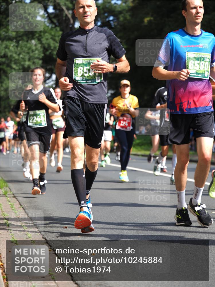 13.09.2026 - 21. swb-Marathon Bremen TobiasT http://msf.ph/oto/10245884 13.09.2026 11:59:13 Laufen 19, 2024, 658, 21, 46, 125, 6580 meine-sportfotos.de