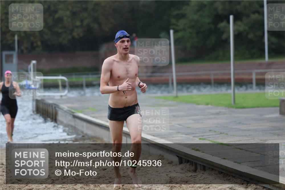 13.09.2026 - Stadtparktriathlon Mo-Foto http://msf.ph/oto/10245936 13.09.2026 12:33:56 Schwimmen 1217, 1221, 1249, 1264, 1271, 1275, 1281, 1283 meine-sportfotos.de