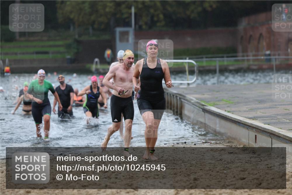 13.09.2026 - Stadtparktriathlon Mo-Foto http://msf.ph/oto/10245945 13.09.2026 12:33:59 Schwimmen 1217, 1249, 1264, 1271, 1275, 1281 meine-sportfotos.de
