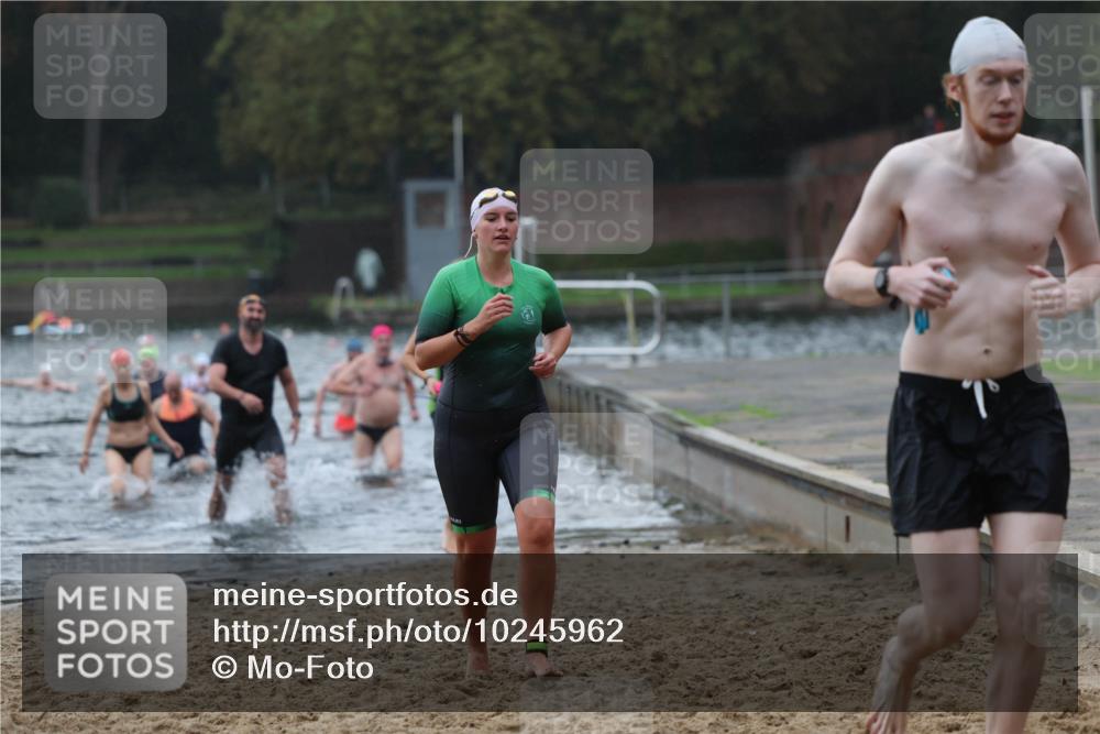 13.09.2026 - Stadtparktriathlon Mo-Foto http://msf.ph/oto/10245962 13.09.2026 12:34:04 Schwimmen 1243, 1249, 1264, 1271, 1275, 1276, 1281, 1293 meine-sportfotos.de