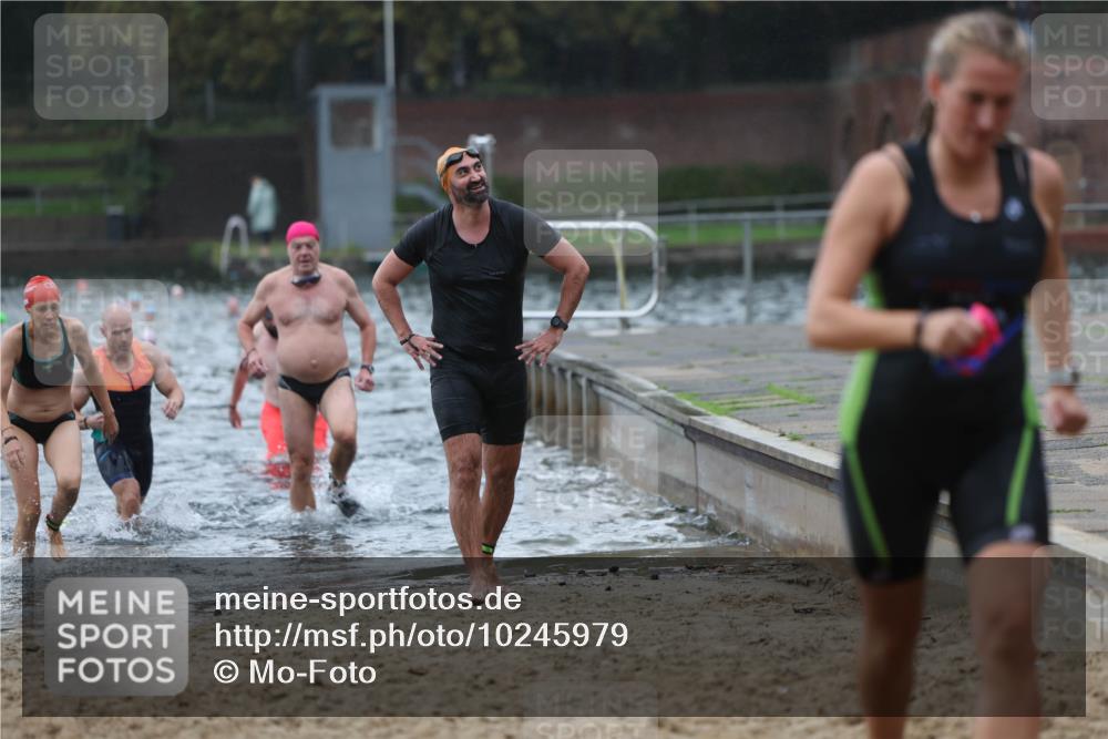 13.09.2026 - Stadtparktriathlon Mo-Foto http://msf.ph/oto/10245979 13.09.2026 12:34:09 Schwimmen 1195, 1226, 1243, 1264, 1275, 1276, 1281, 1293 meine-sportfotos.de