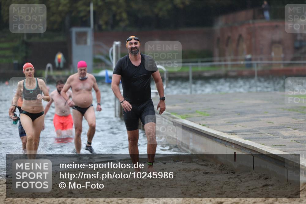 13.09.2026 - Stadtparktriathlon Mo-Foto http://msf.ph/oto/10245986 13.09.2026 12:34:10 Schwimmen 1195, 1226, 1243, 1275, 1276, 1281, 1293 meine-sportfotos.de