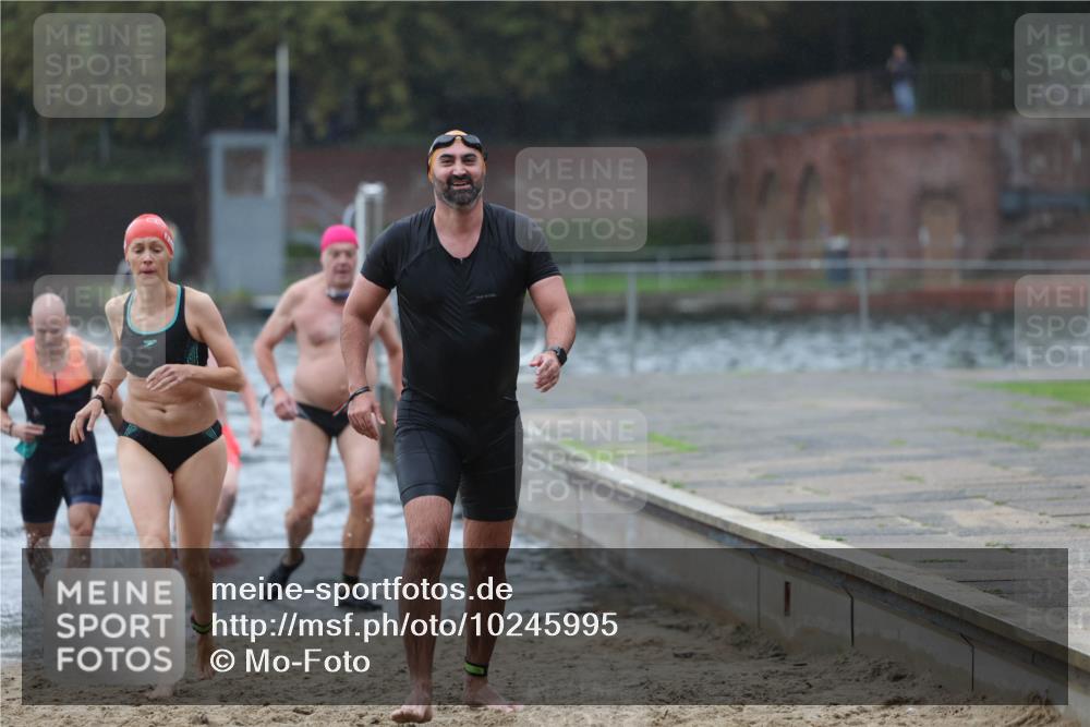 13.09.2026 - Stadtparktriathlon Mo-Foto http://msf.ph/oto/10245995 13.09.2026 12:34:12 Schwimmen 1195, 1226, 1243, 1245, 1275, 1276, 1293 meine-sportfotos.de