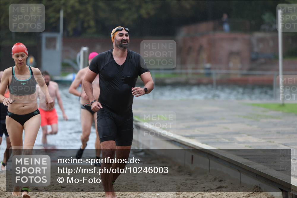 13.09.2026 - Stadtparktriathlon Mo-Foto http://msf.ph/oto/10246003 13.09.2026 12:34:12 Schwimmen 1195, 1226, 1243, 1245, 1275, 1276, 1293 meine-sportfotos.de