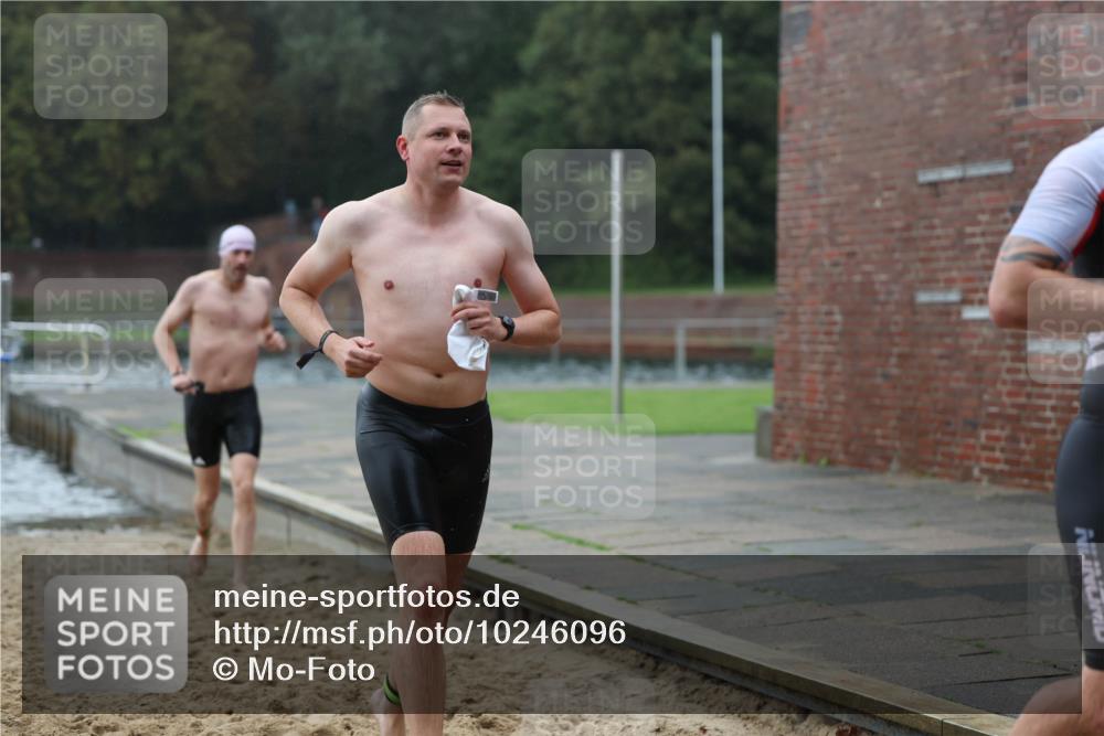 13.09.2026 - Stadtparktriathlon Mo-Foto http://msf.ph/oto/10246096 13.09.2026 12:34:33 Schwimmen 1196, 1229, 1244, 1288, 1300 meine-sportfotos.de