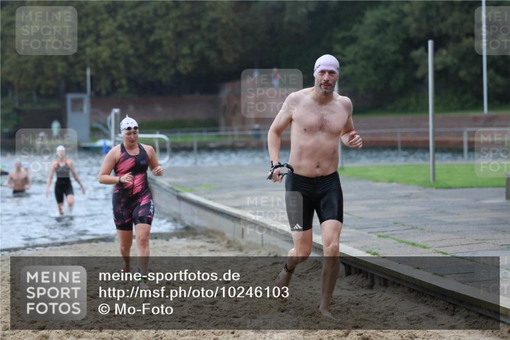 13.09.2026 - Stadtparktriathlon Mo-Foto http://msf.ph/oto/10246103 13.09.2026 12:34:34 Schwimmen 1196, 1229, 1244, 1284, 1288, 1300 meine-sportfotos.de