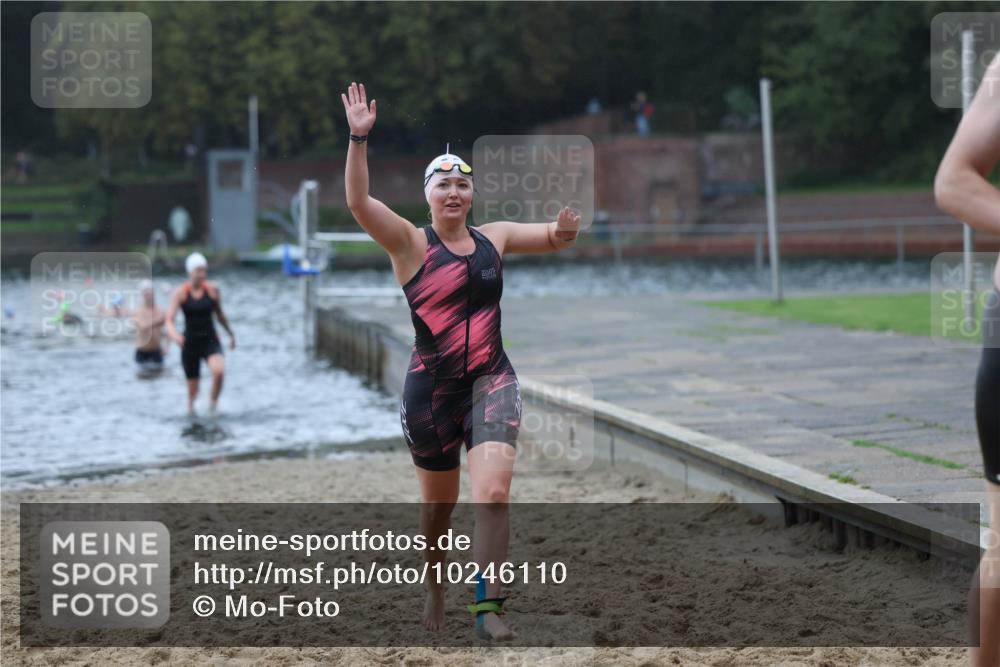 13.09.2026 - Stadtparktriathlon Mo-Foto http://msf.ph/oto/10246110 13.09.2026 12:34:36 Schwimmen 1196, 1229, 1244, 1284, 1288, 1300 meine-sportfotos.de
