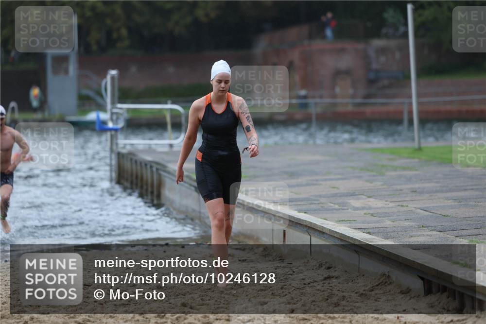 13.09.2026 - Stadtparktriathlon Mo-Foto http://msf.ph/oto/10246128 13.09.2026 12:34:44 Schwimmen 1284, 1304 meine-sportfotos.de