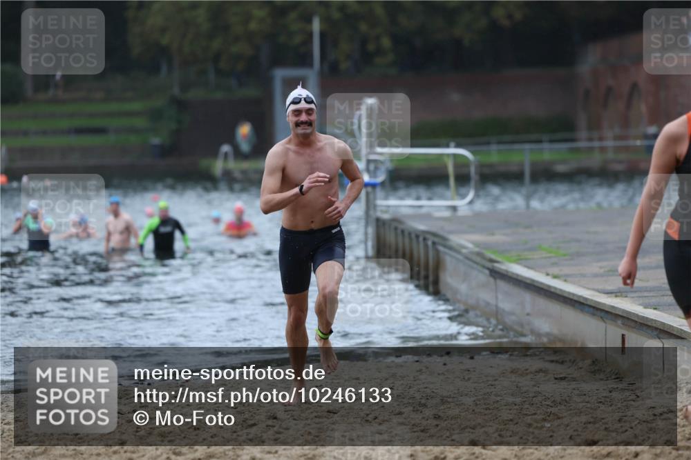 13.09.2026 - Stadtparktriathlon Mo-Foto http://msf.ph/oto/10246133 13.09.2026 12:34:46 Schwimmen 1284, 1304 meine-sportfotos.de