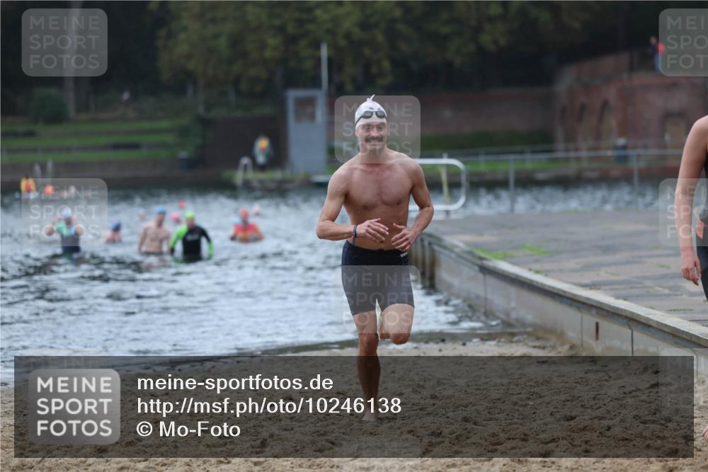 13.09.2026 - Stadtparktriathlon Mo-Foto http://msf.ph/oto/10246138 13.09.2026 12:34:47 Schwimmen 1284, 1304 meine-sportfotos.de
