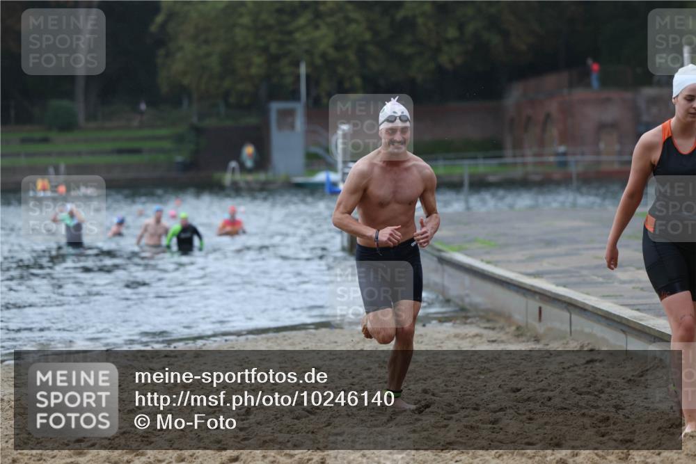 13.09.2026 - Stadtparktriathlon Mo-Foto http://msf.ph/oto/10246140 13.09.2026 12:34:47 Schwimmen 1284, 1304 meine-sportfotos.de