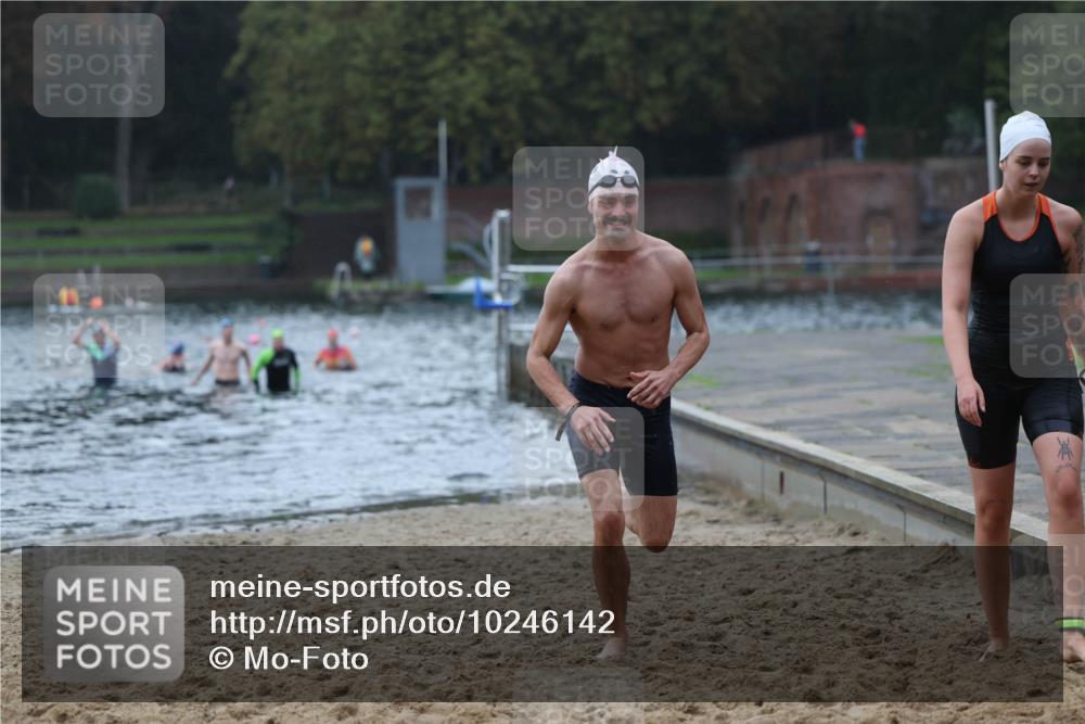 13.09.2026 - Stadtparktriathlon Mo-Foto http://msf.ph/oto/10246142 13.09.2026 12:34:47 Schwimmen 1284, 1304 meine-sportfotos.de